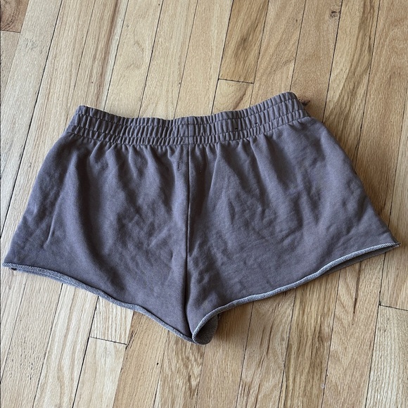 Garage - Picture 7 of 7